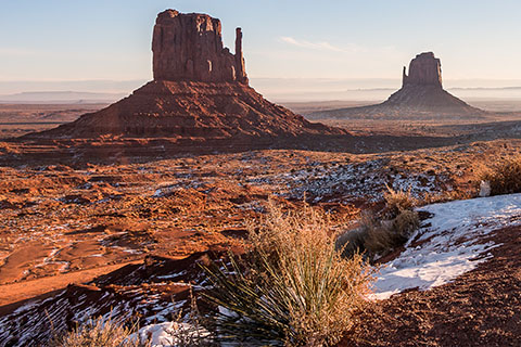 Monument Valley in the Navajo Tribal Park in Arizona, United States. Stock image from Unsplash.